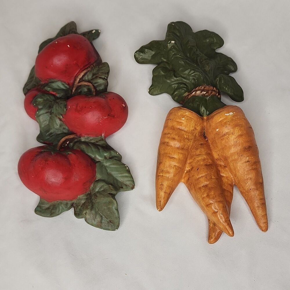 Ceramic Hand-Painted Vegetable Wall Hangings Set 2 Tomatoes Carrots 8 in